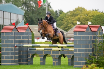Nurse Gillian has a prince of a ride at Hickstead